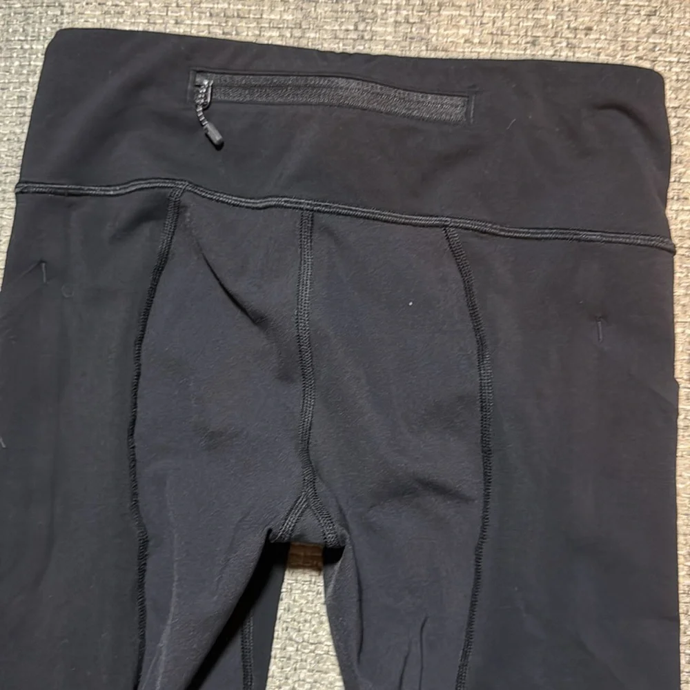 6. Lululemon Pace Rival Crop‎ 22” Luxtreme Black sz4